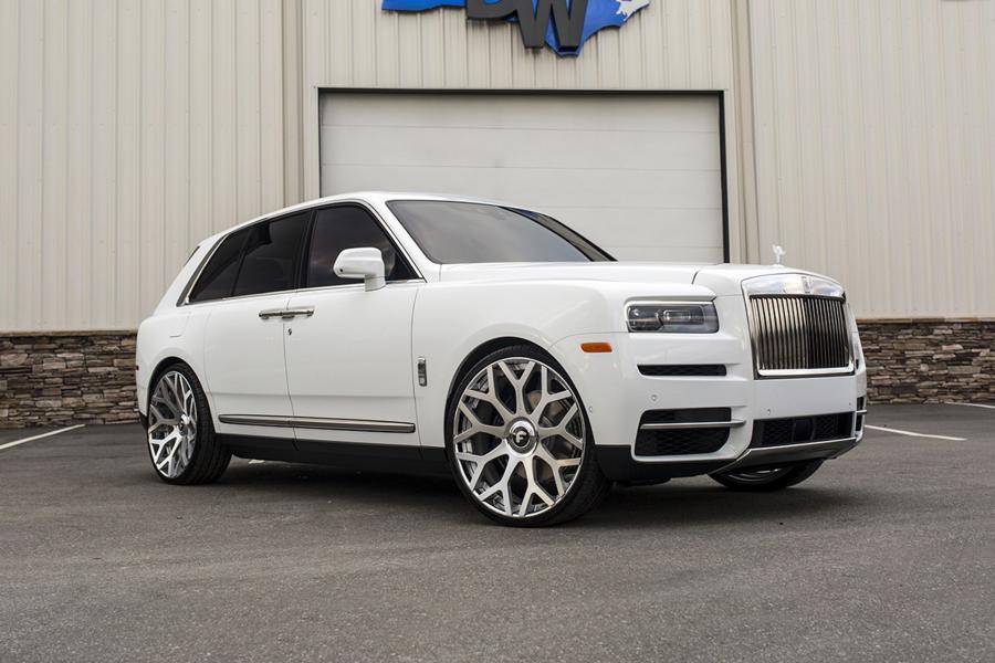  Rolls-Royce Cullinan on Forgiato Wheels (Drea-ECL) 2019 года  (фото 1 из 7)